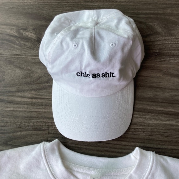 Womens Matching Chic As Sh*t White Crewneck Sweatshirt & Hat Set - Picture 4 of 7